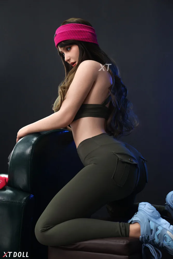 166cm/5ft5 H-cup Silicone Sex Doll – Natalie view 6