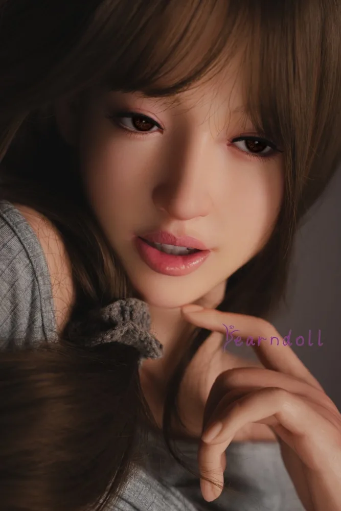 170cm/5ft7 D-cup Silicone Sex Doll – Xiumi (Real Skin Texture Version) view 4