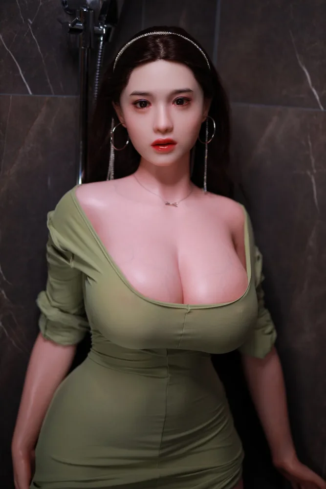 162cm/5ft4 J-cup Silicone Sex Doll – Poppy Cooper