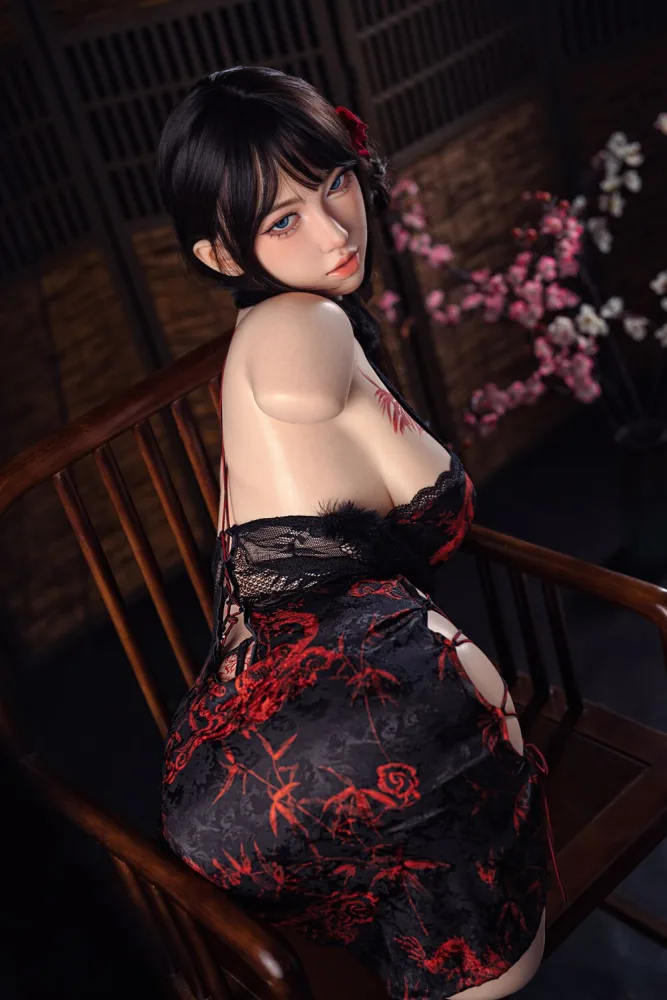 102cm/3ft4 E-cup Silicone Sex Doll – Elara view 7