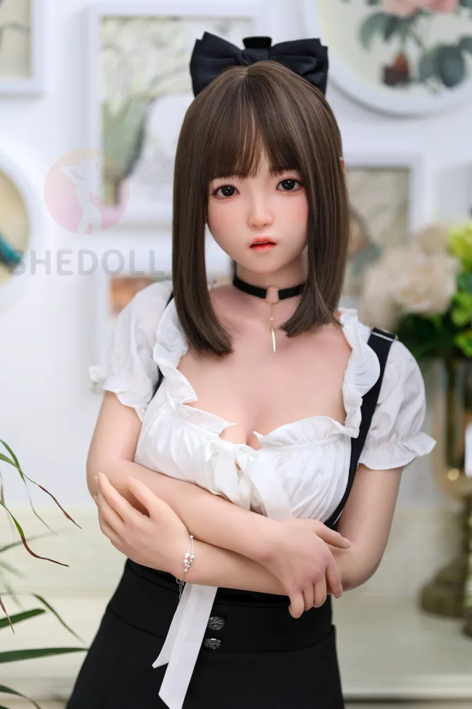 148cm/4ft10 C-cup Silicone Head Sex Doll – Luo Xiaoyi view 3