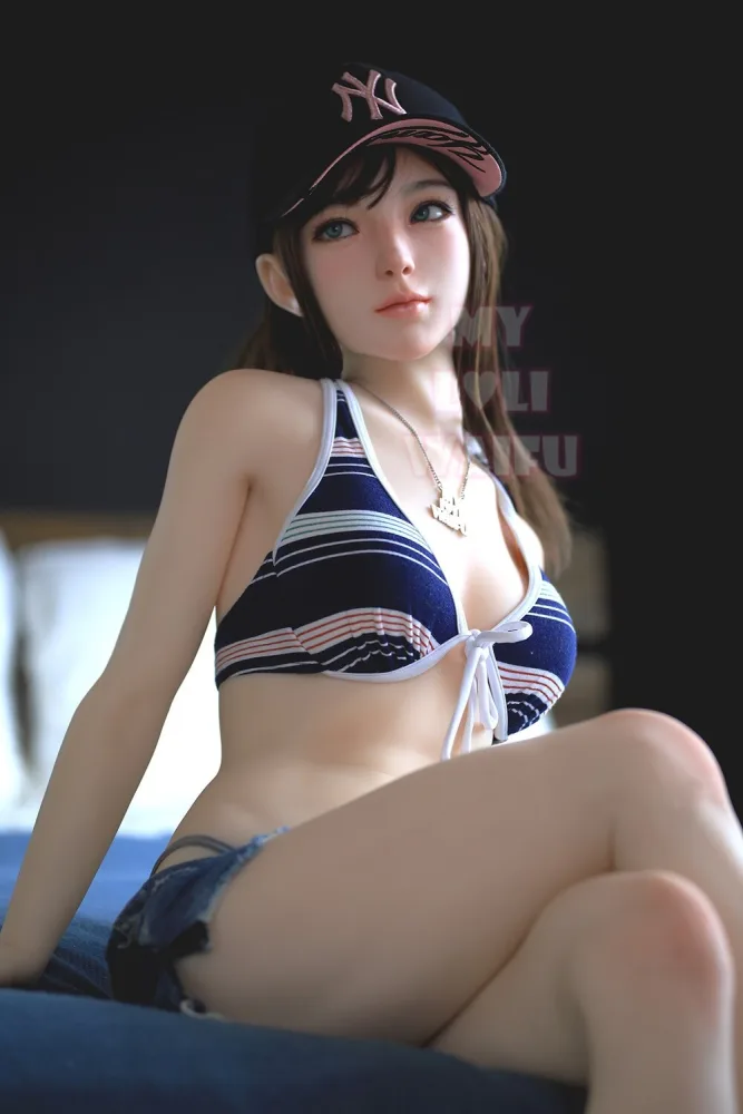 148cm/4ft10 B-cup Silicone Head Sex Doll – Suzu view 1