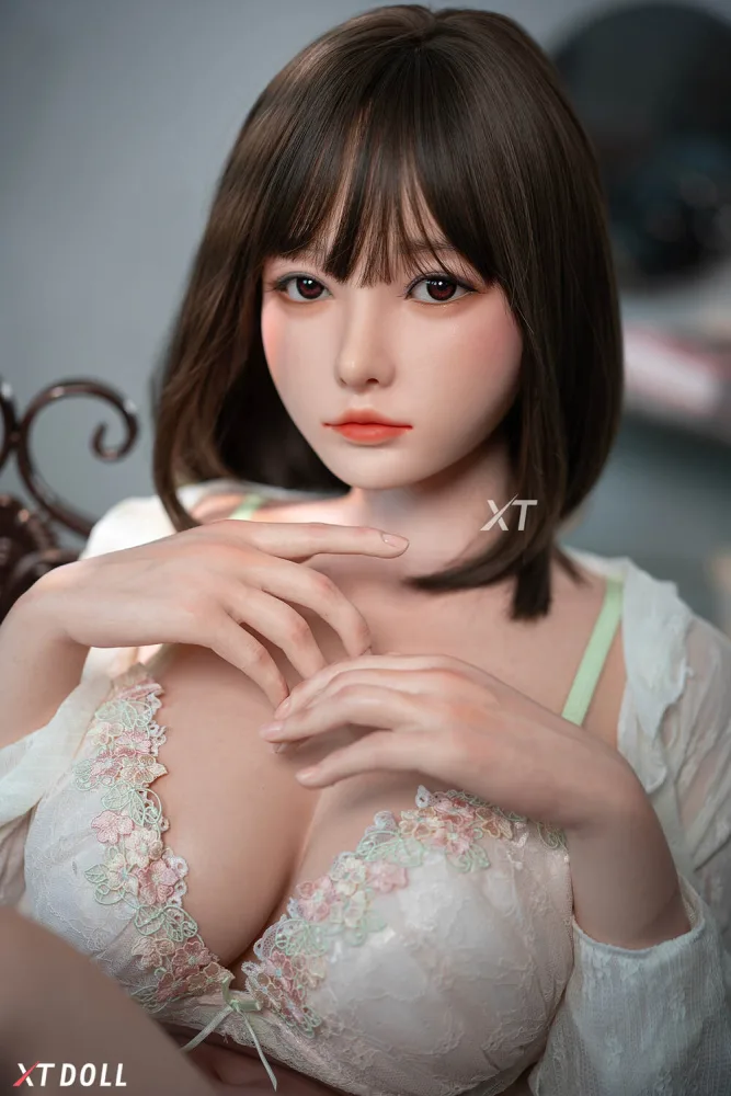 165cm/5ft5 E-cup Silicone Sex Doll – Miyu view 3