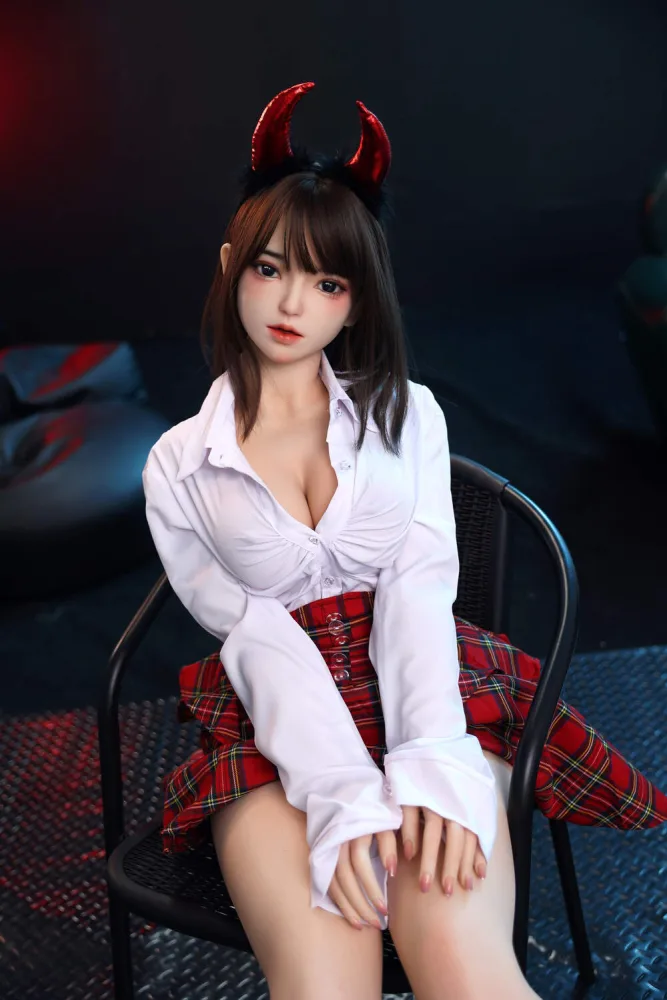 163cm/5ft4 I-cup Silicone Sex Doll – Luo Shui view 5
