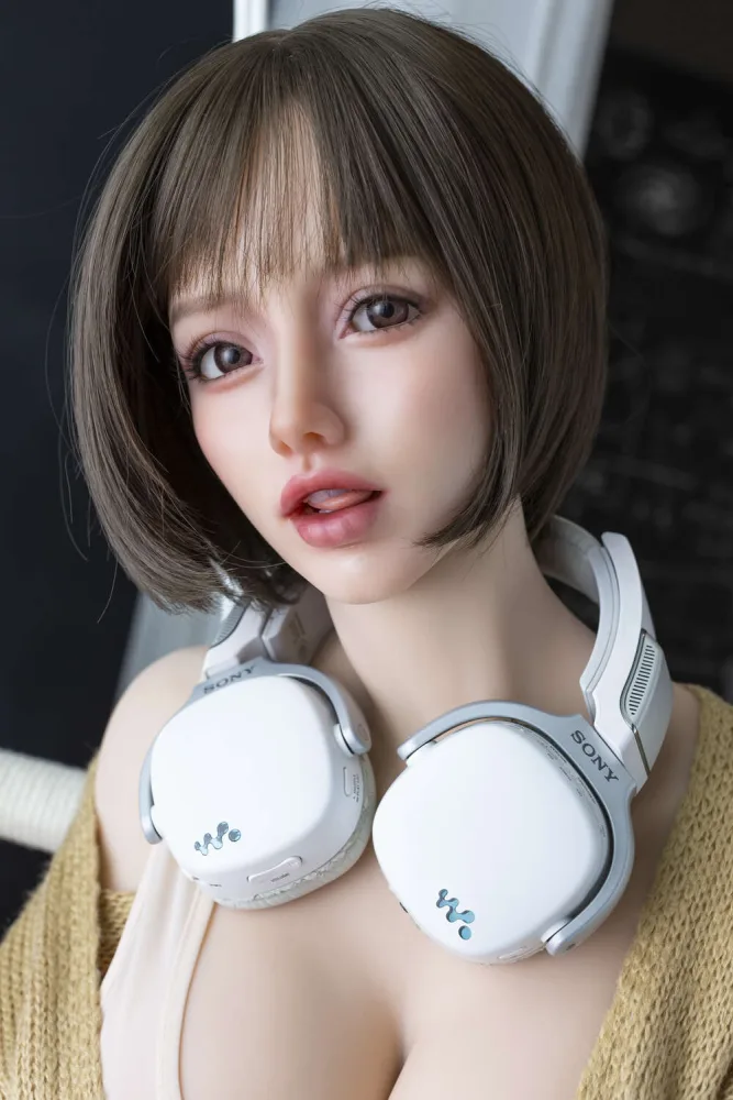 158cm/5ft2 F-cup Silicone Sex Doll – Mandy Nelly view 7