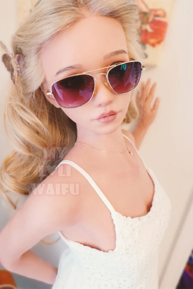 148cm/4ft10 B-cup Silicone Sex Doll – Tina view 2